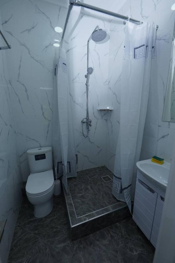Halal Apart Hotel Almaty Luaran gambar