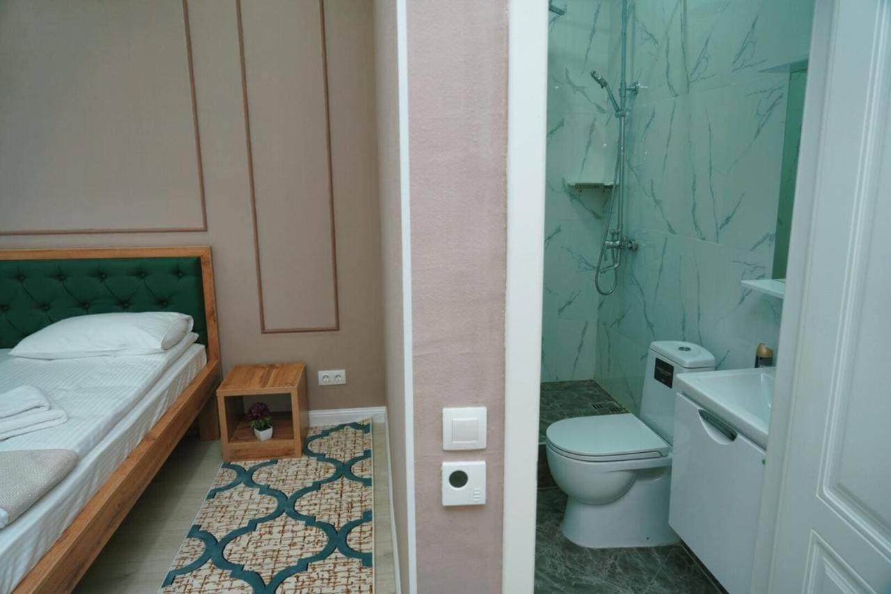 Halal Apart Hotel Almaty Luaran gambar